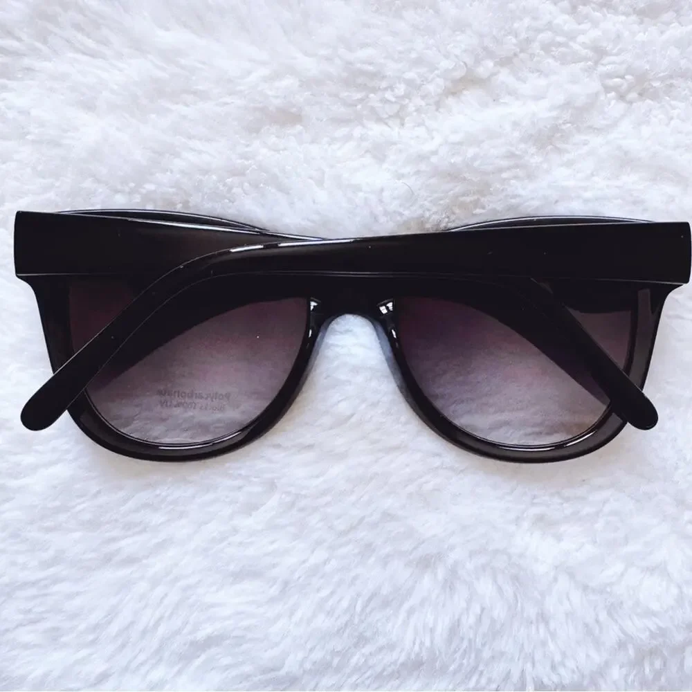 Stylens these chic